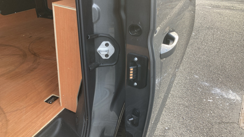 Ford Transit Connect 250 L2 Petrol 1.5 EcoBoost PHEV 150 Limited Van Auto